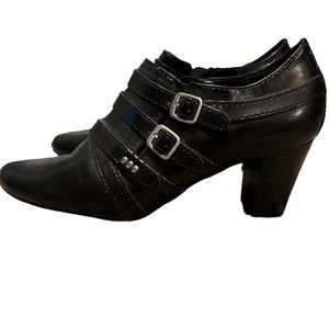 Dressbarn ankle booties
